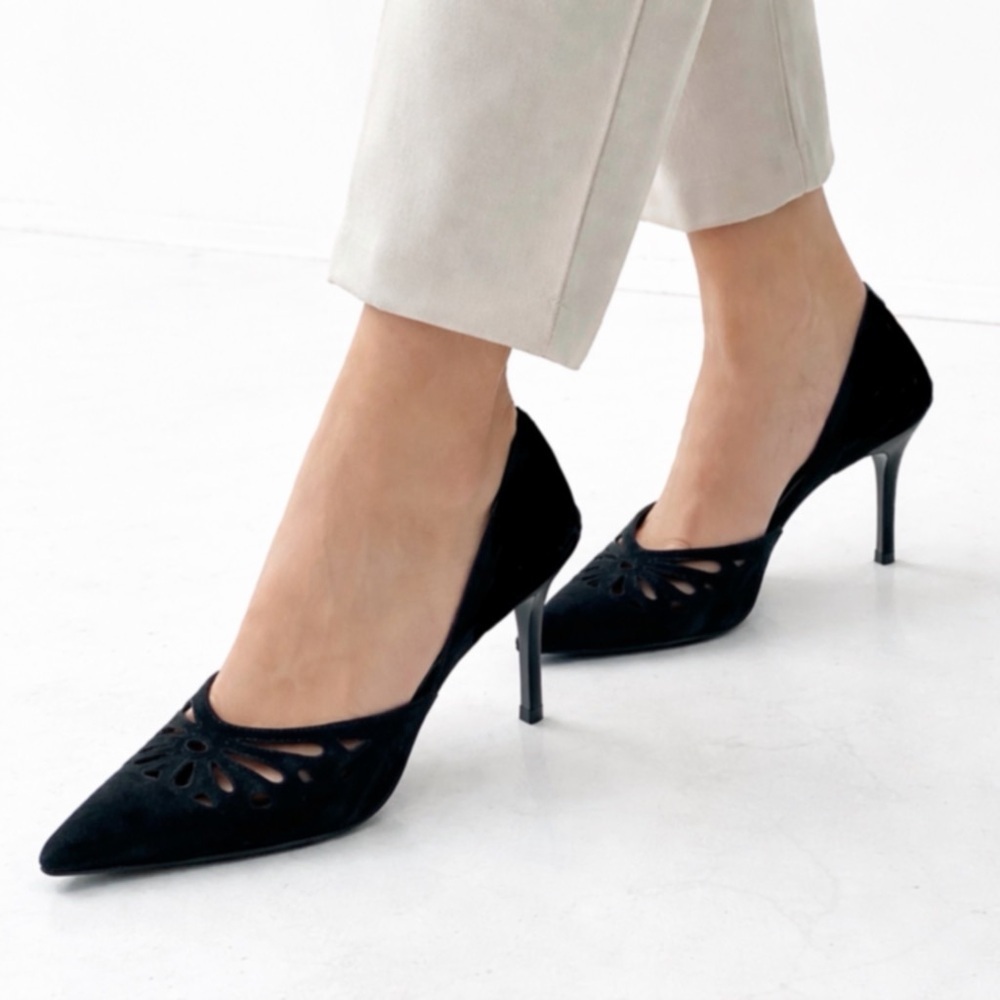 [Gianni Bini] Black Suede Pumps